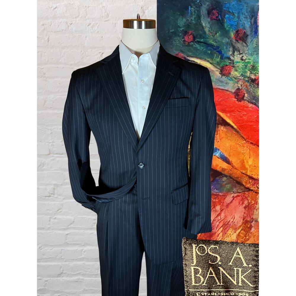 Jos A Bank Mens 41R 36x33 Navy Blue Stripe Wool Cashmere Suit Jacket Pants Set